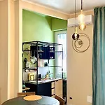 New Apartment, Near Metro Monte Grappa Apartman Torino