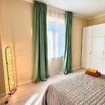 Apartman New Apartment, Near Metro Monte Grappa *