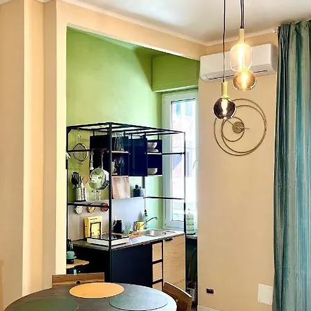 New Apartment, Near Metro Monte Grappa Apartment Turin