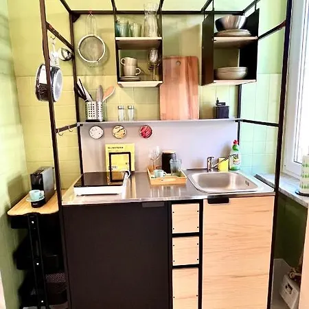 شقة New Apartment, Near Metro Monte Grappa