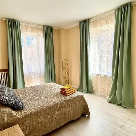 Apartamento New Apartment, Near Metro Monte Grappa Turín