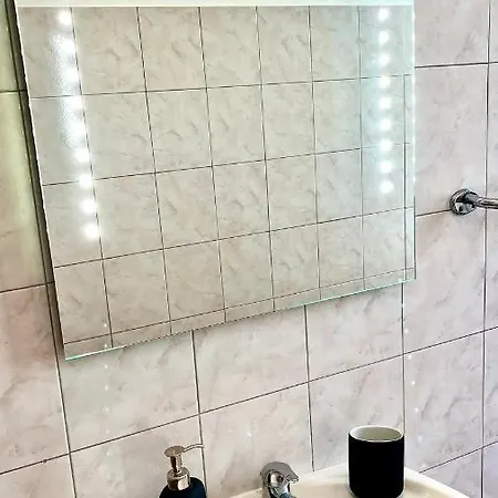 New Apartment, Near Metro Monte Grappa Apartment Turin