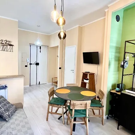 Apartman New Apartment, Near Metro Monte Grappa Torino