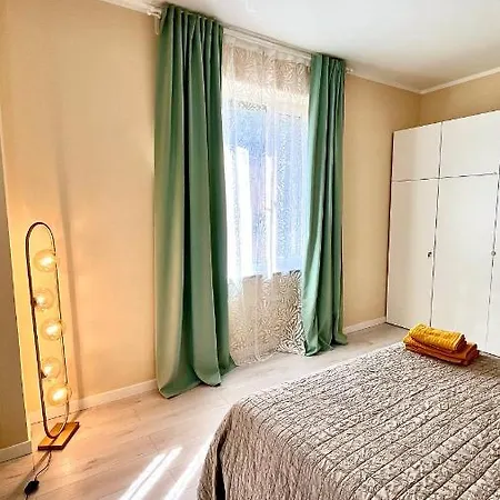 شقة New Apartment, Near Metro Monte Grappa *