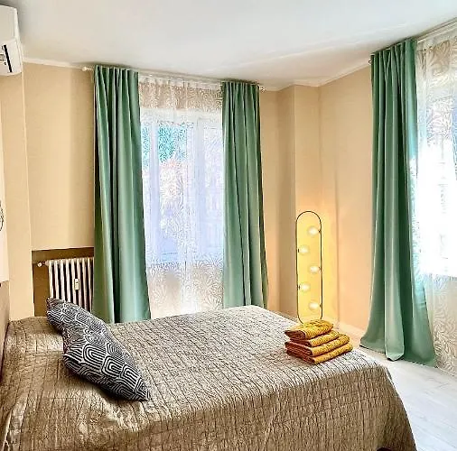 New Apartment, Near Metro Monte Grappa * Turin