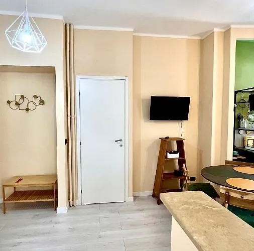 New Apartment, Near Metro Monte Grappa Daire Torino
